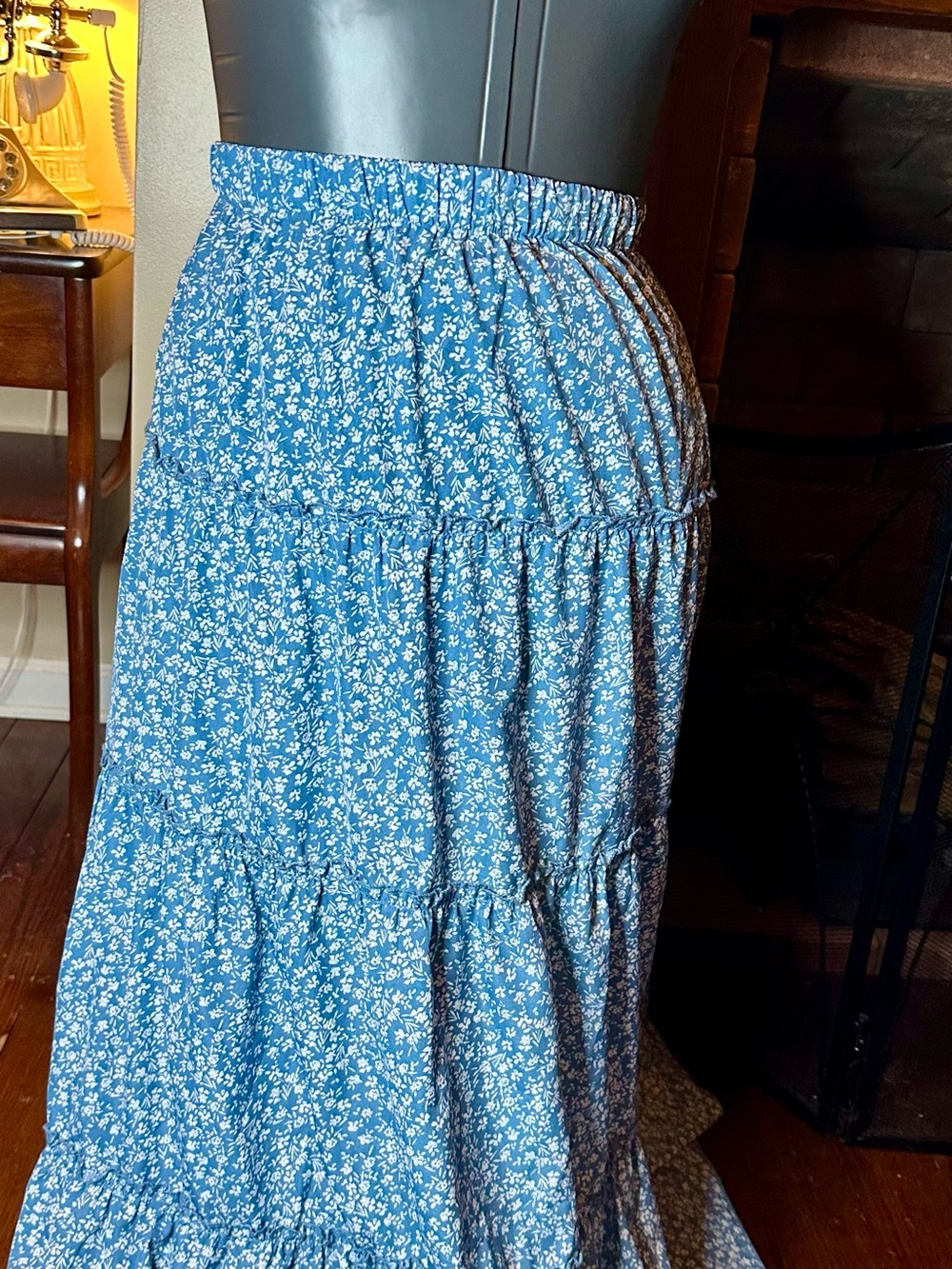 SHEIN Blue Floral Tiered Maxi Skirt with Elastic Waist